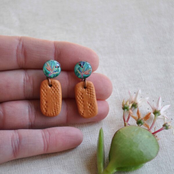 Strelitzia glow dangles - Image 2