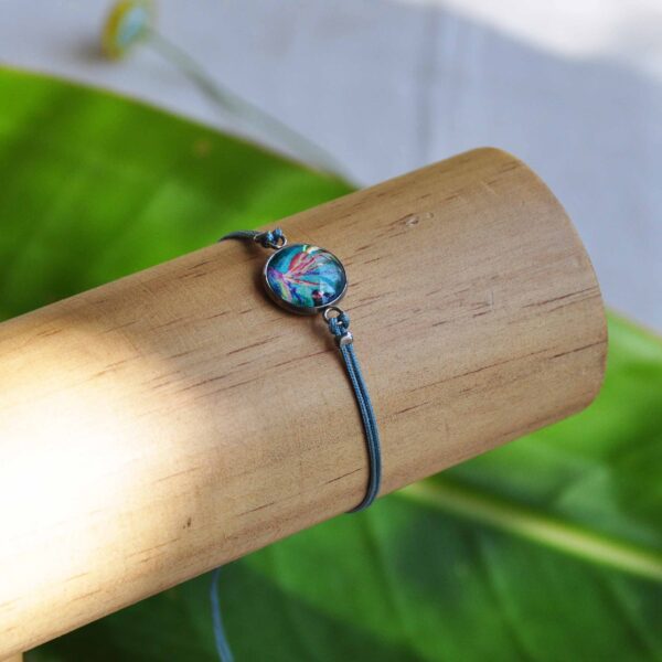strelitzia and red finch adjustable bracelet - Image 2