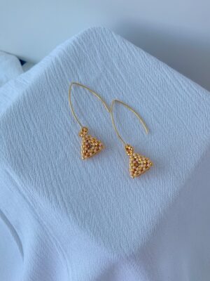 Kgosantsana Earrings, gold and beige